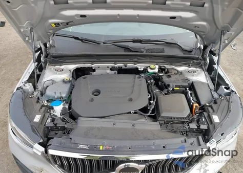 2025 Volvo Xc40 B5 Core Bright Theme from USA, damaged, VIN YV4L12UJ8S2520167